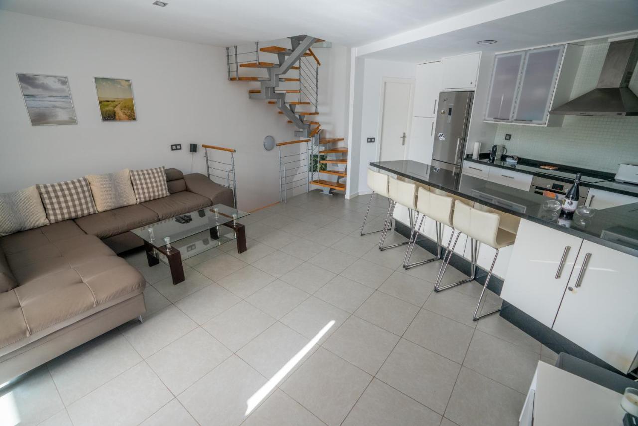 Апартаменти Modern Sea View Duplex With Parking Ель-Медано Екстер'єр фото